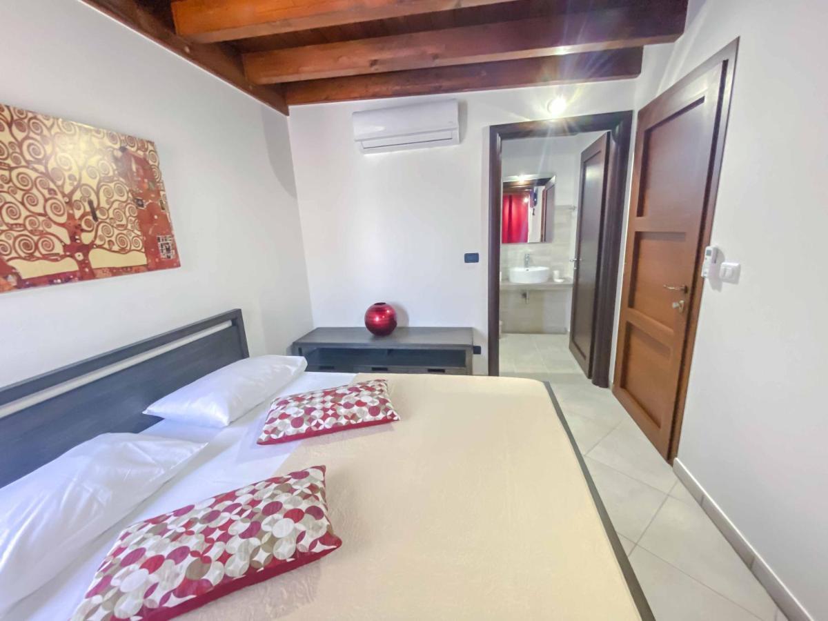 Aparthotel Cortellenica Torre San Giovanni Ugento Kültér fotó