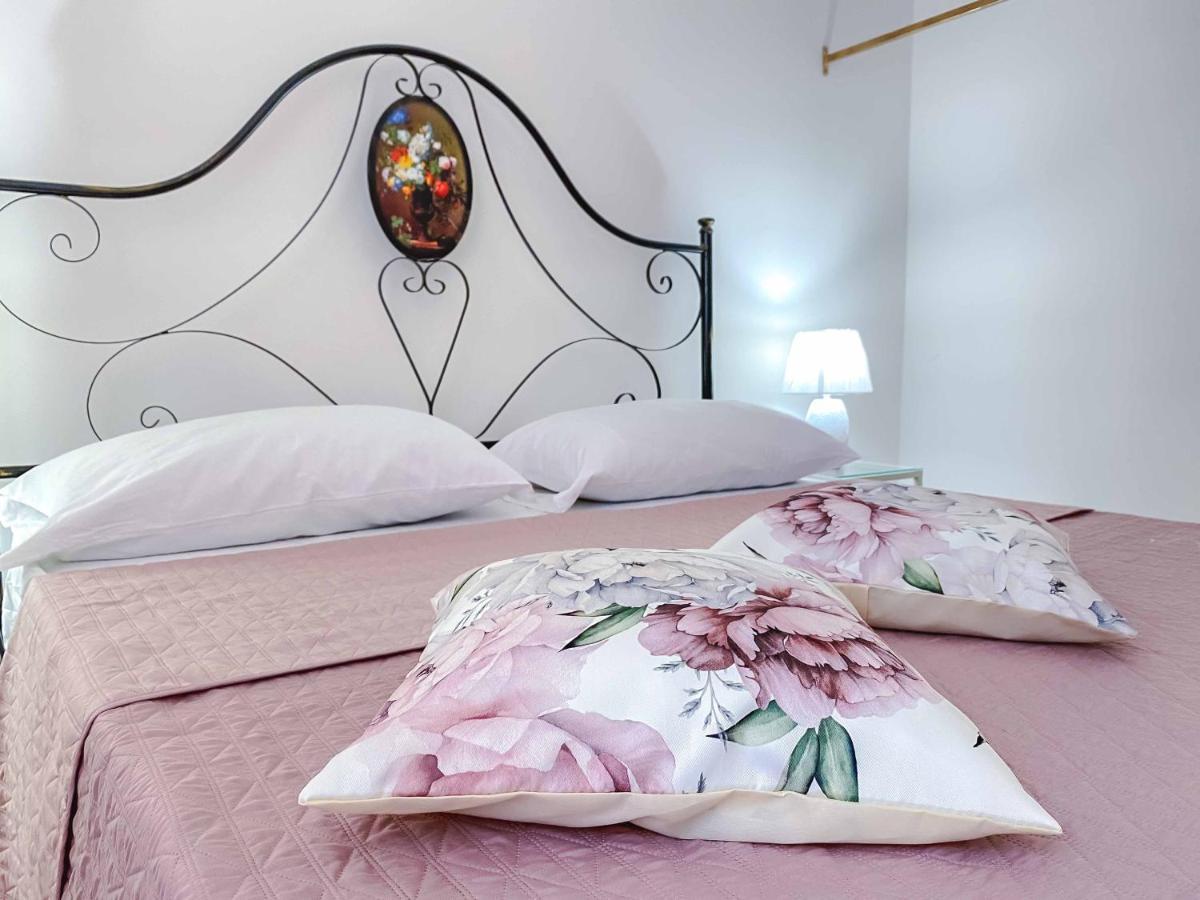 Aparthotel Cortellenica Torre San Giovanni Ugento Kültér fotó