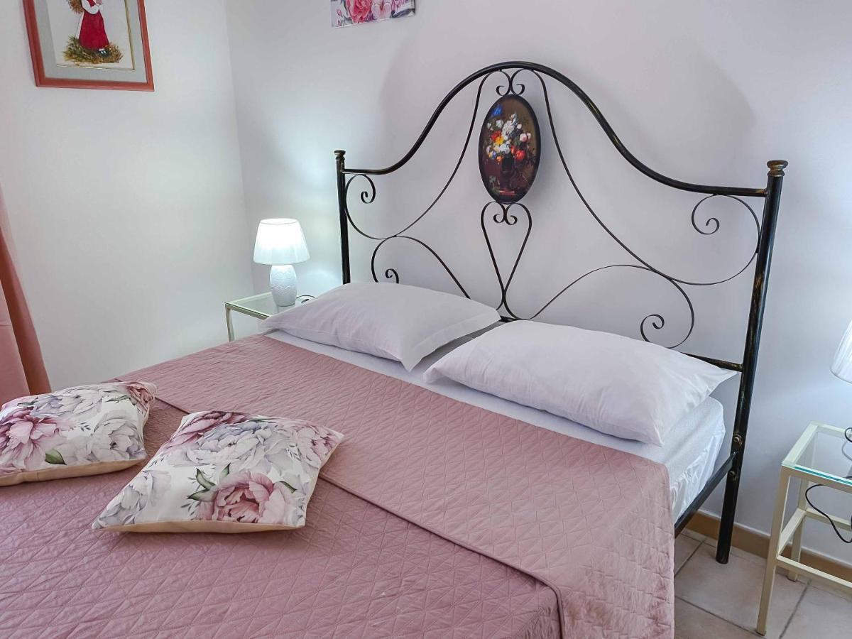 Aparthotel Cortellenica Torre San Giovanni Ugento Kültér fotó
